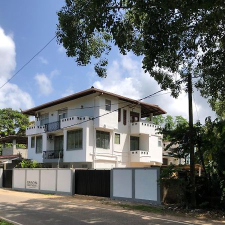Senarathna Guest House Weligama Exteriör bild