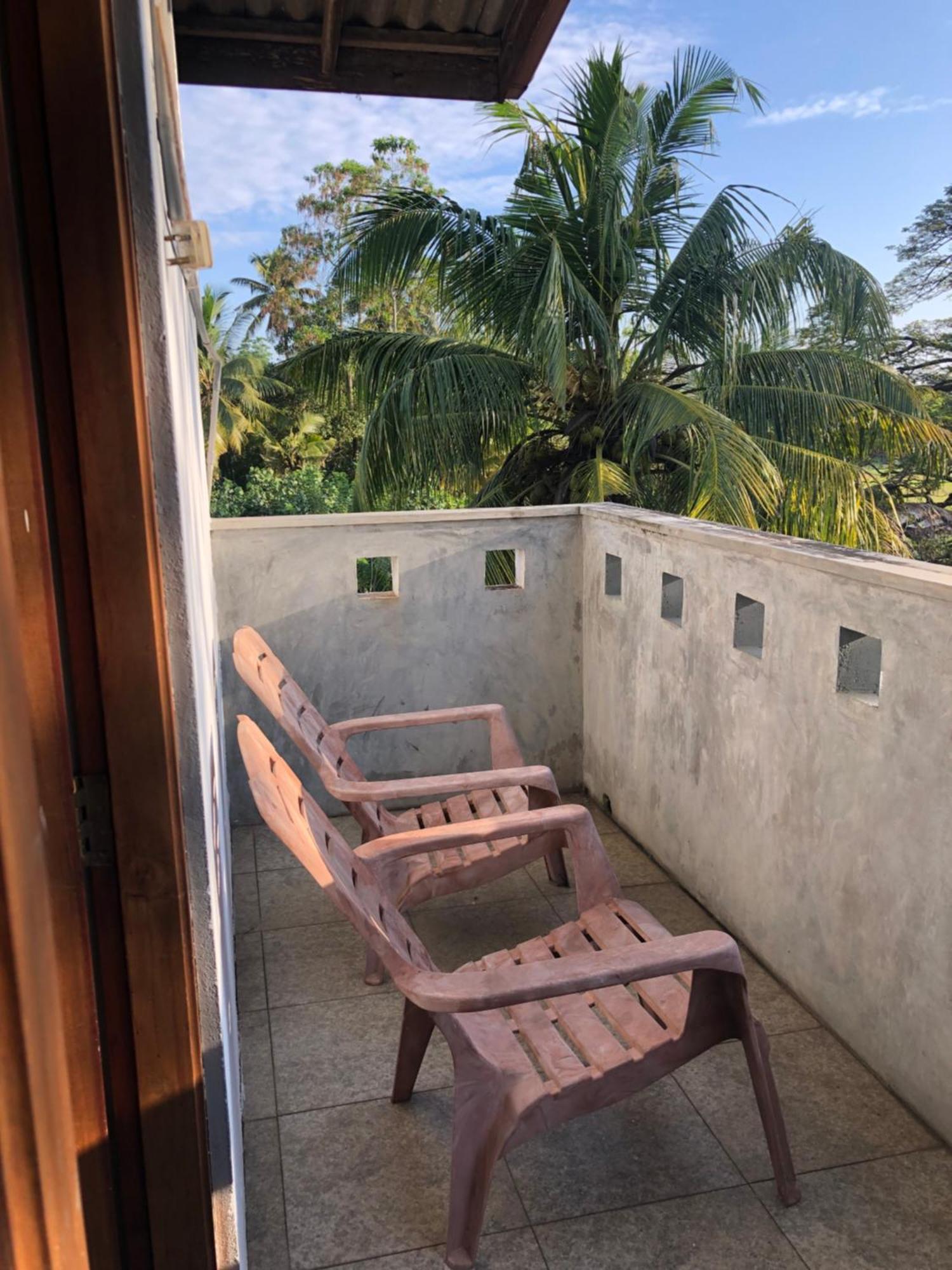 Senarathna Guest House Weligama Exteriör bild