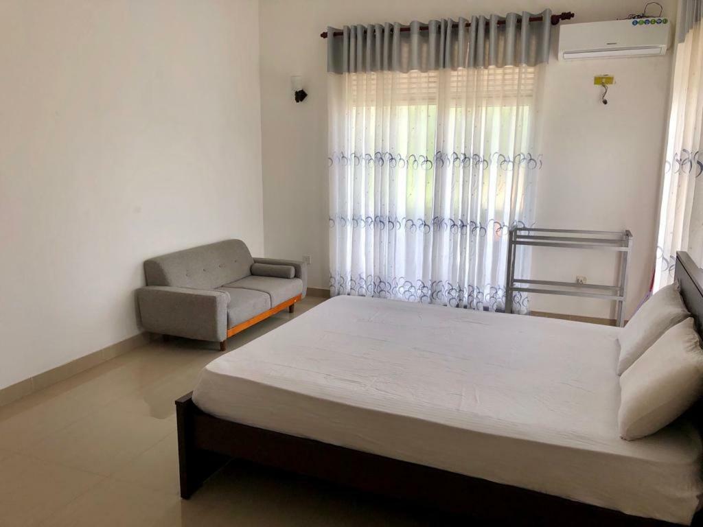 Senarathna Guest House Weligama Exteriör bild